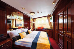 Royal Clipper Owner's Suite