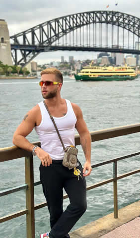 Gay Sydney cruise