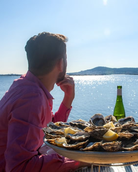 France gay trip oysters