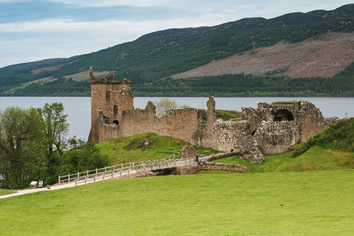 Scotland gay tour - Loch Ness