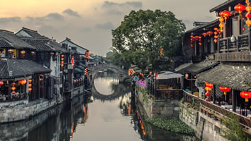 Zhouzhuang Water Town gay tour