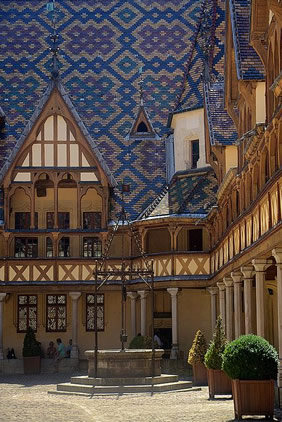 Beaune,Burgundy gay tour