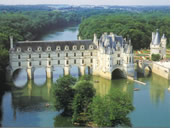 Chateaux Valley gay tour