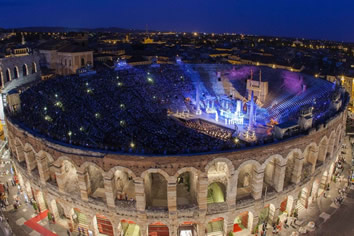 Verona gay opera tour