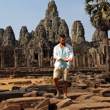Cambodia gay tour