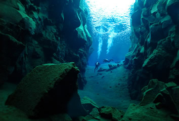 Iceland gay tour - Silfra