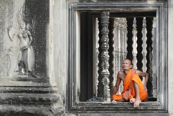 Cambodia & Vietnam Gay River Cruise & Tour - Angkor Wat monk